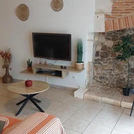 En Centre-ville Apartment *
